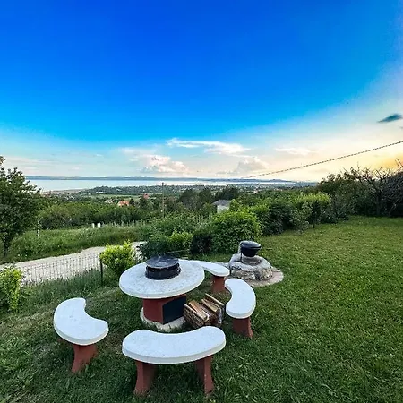 Casa de Férias Panoráma Paloznak
